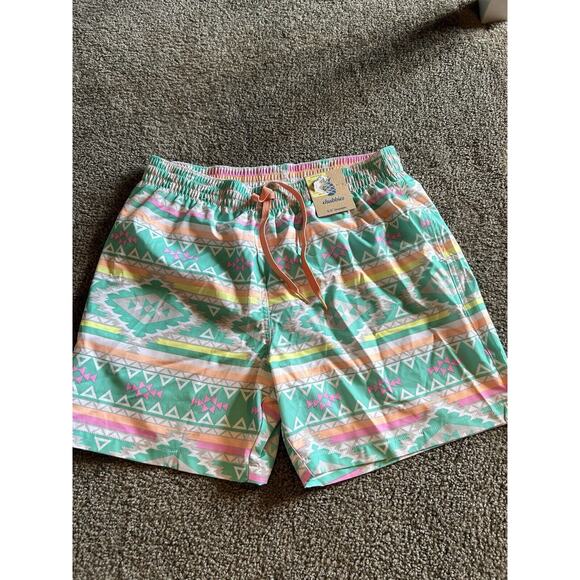 chubbies Other - NWT Chubbies The En Fuegos 5.5" Stretch Classic Swim Trunk Large